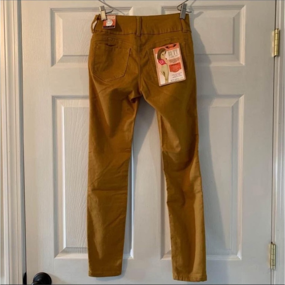 NWT BUTT I LOVE YOU JEANS